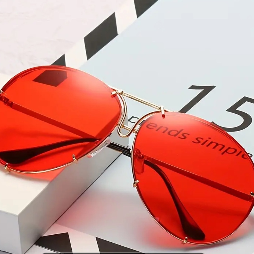 Miz Le Porsche Oversized Aviator Sunnies Clear Peach or Blue Tinted Sunglasses - Picture 16 of 16